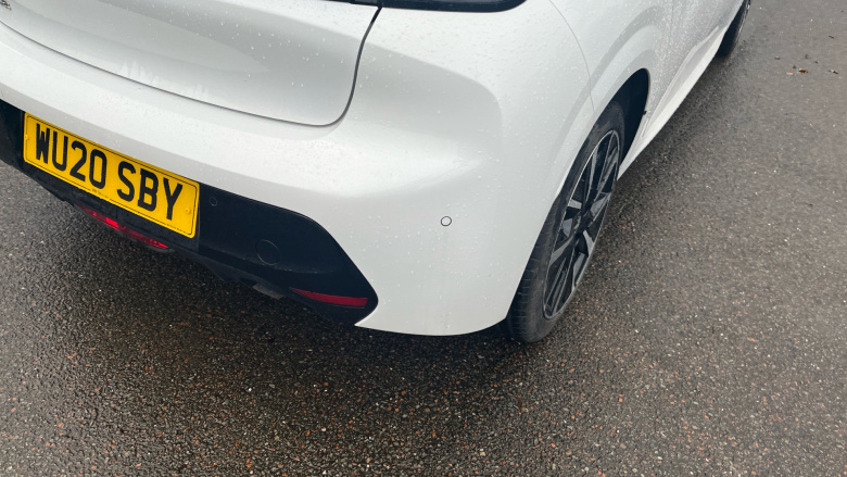 Peugeot 208 1.2 PureTech 100 Allure 5dr EAT8 Petrol Hatchback